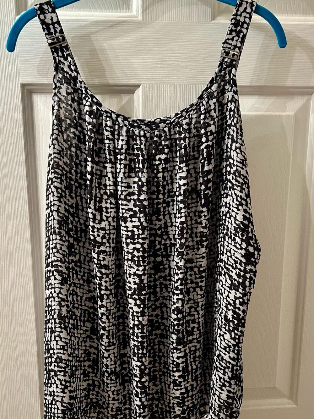 Lane Bryant Black and White Printed Camisole
